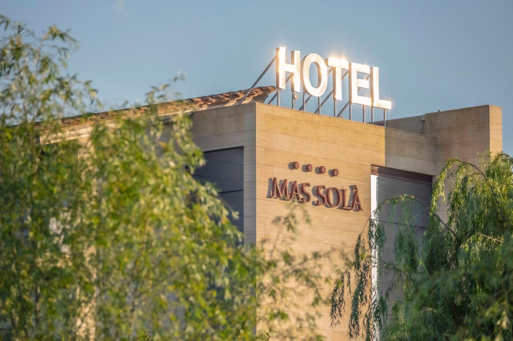 Hotel Mas Sola Santa Coloma De Farners Exterior photo